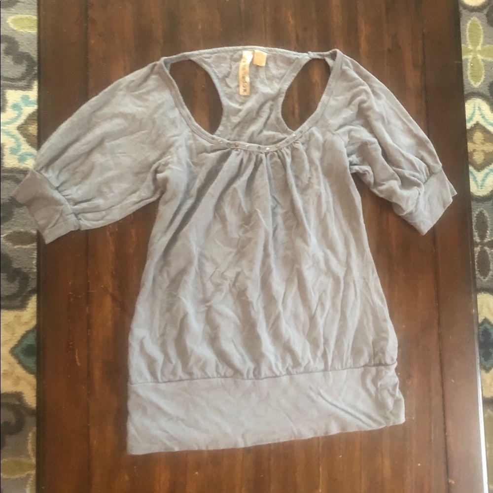 Grey peephole shirt